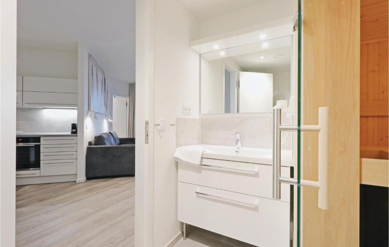 Cozy Apartment In Luebeck Travemuende With Sauna ภายนอก รูปภาพ